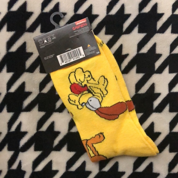 Odd Sox Unisex Garfield Novelty Socks - Picture 2 of 5